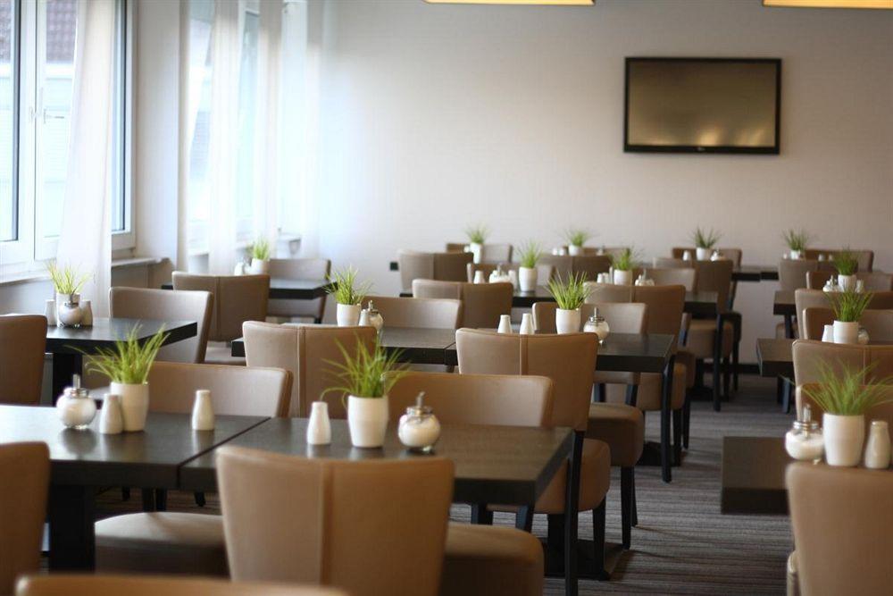 Zi Hotel Karlsruhe Kültér fotó