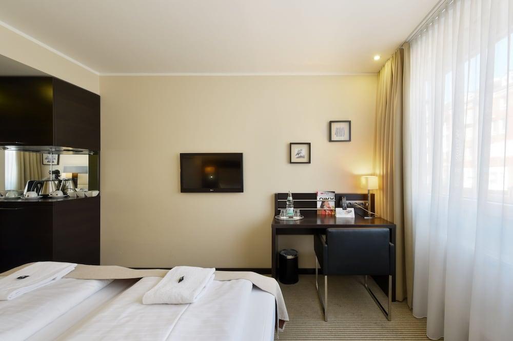Zi Hotel Karlsruhe Kültér fotó