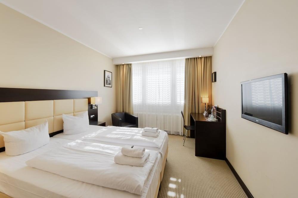 Zi Hotel Karlsruhe Kültér fotó